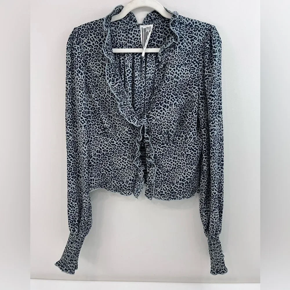 Free People Animal Print Blouse Size Medium